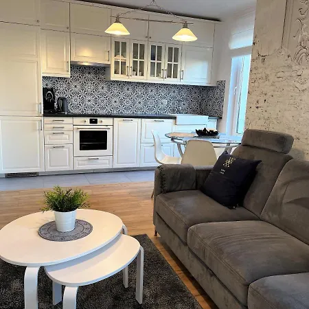 Apartament Polanki Z Basenem Blisko Plazy Апартаменты Колобжег