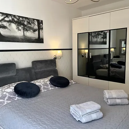 Apartament Polanki Z Basenem Blisko Plazy Апартаменты Колобжег