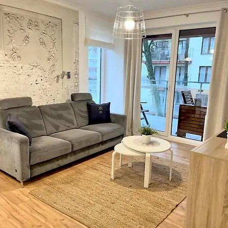 Apartament Polanki Z Basenem Blisko Plazy Апартаменты *